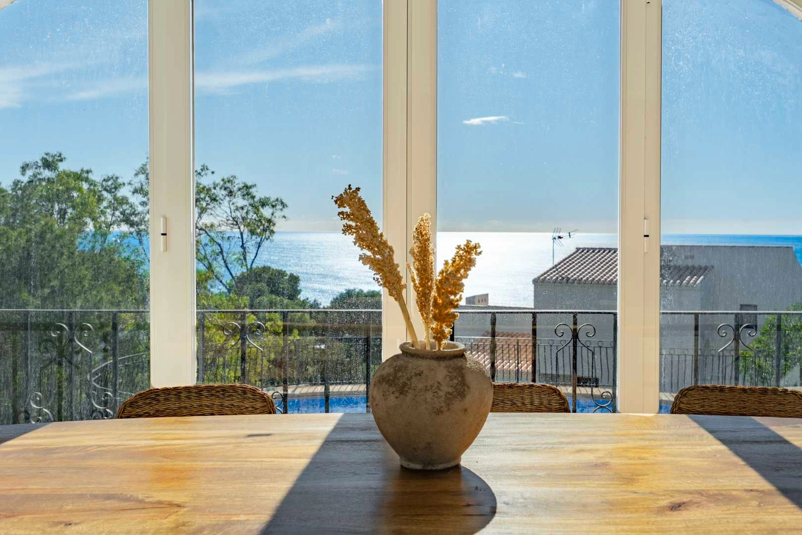 Traditionele villa met schitterend uitzicht op zee te koop in Ambolo, Jávea