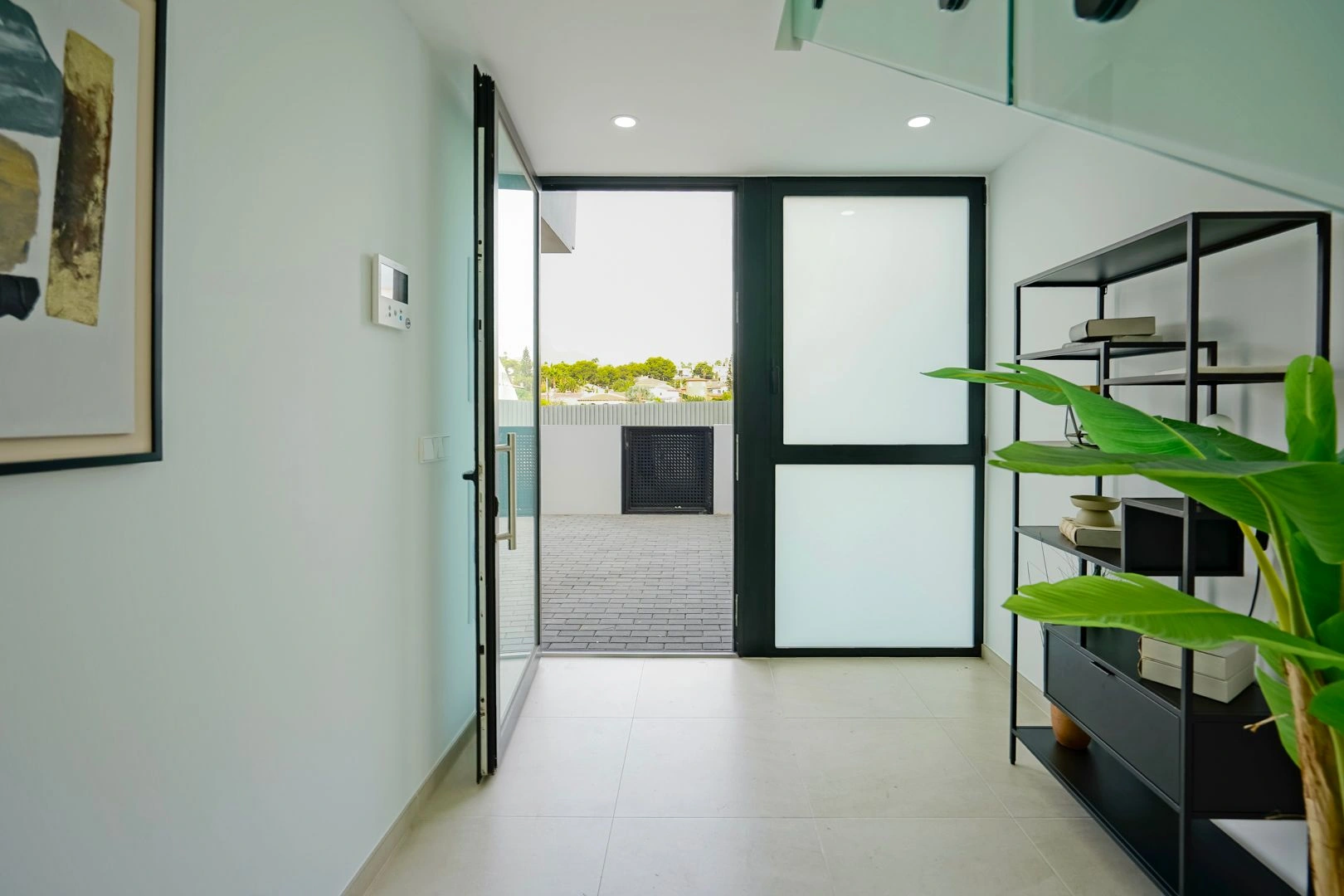 Moderne nieuwbouw geschakelde chalet te koop in Calpe