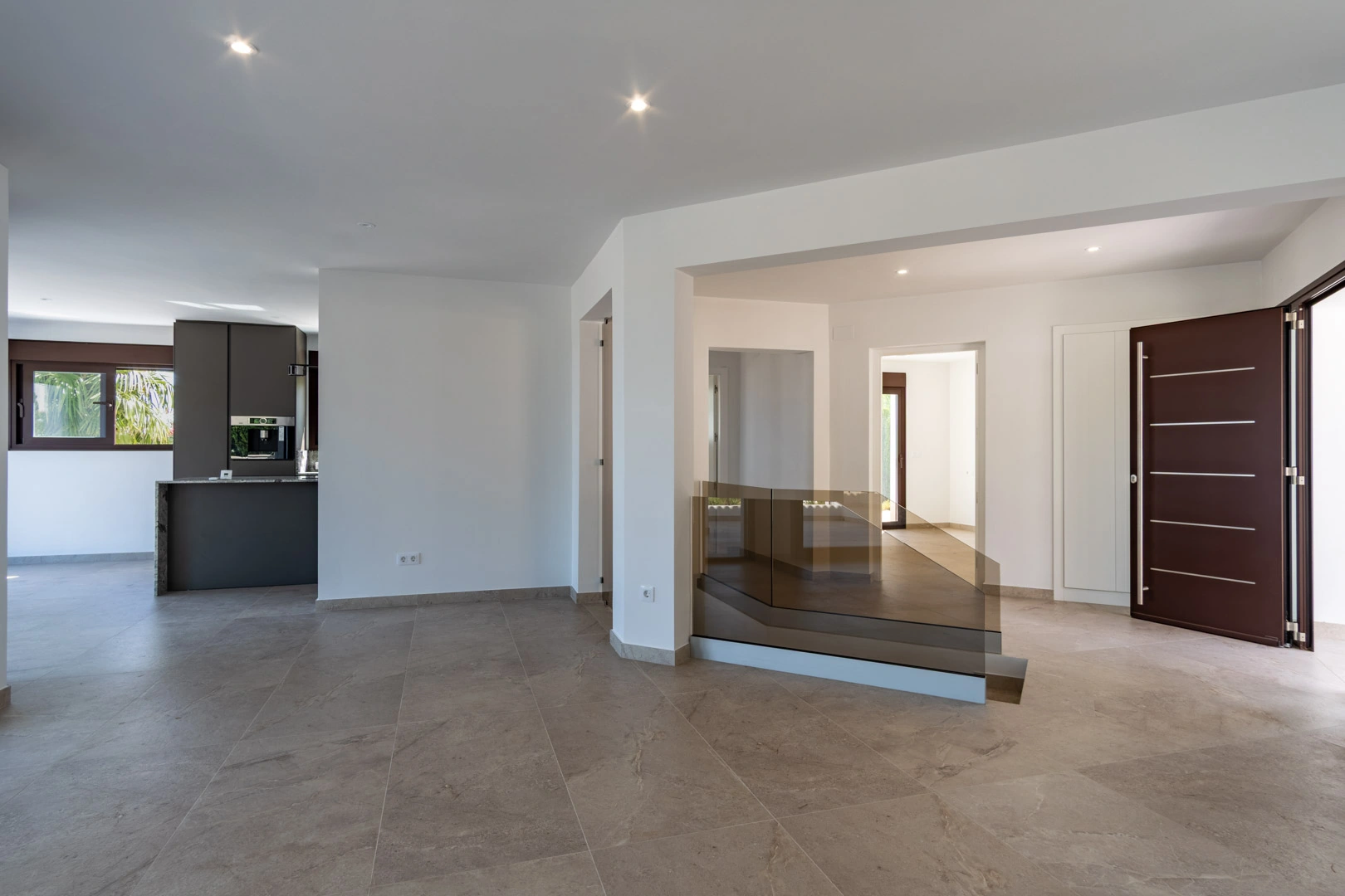Villa moderna con vistas panorámicas al mar a la venta en Denia