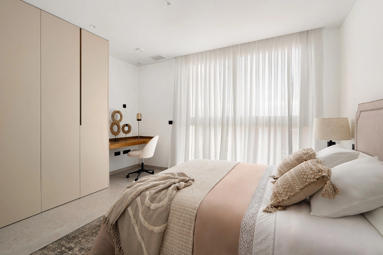 Exclusiva Villa de Lujo con Diseños Modernos y Espacios Únicos
