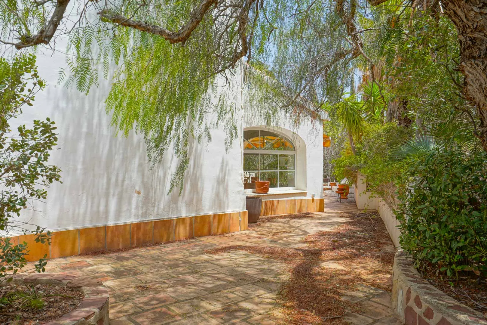 Villa traditionnelle avec maison d’hôtes à vendre à Jávea