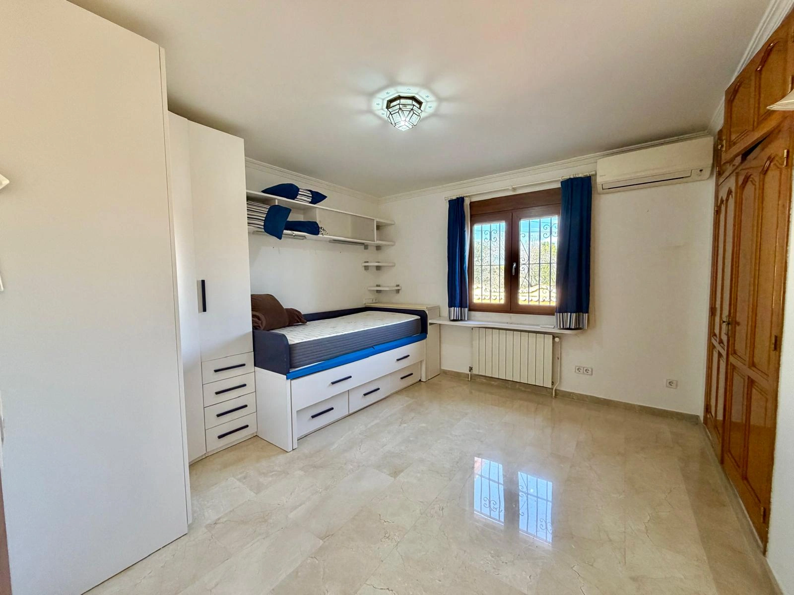 Villa de Ensueño en venta, en Plena Naturaleza con Apartamento de Invitados