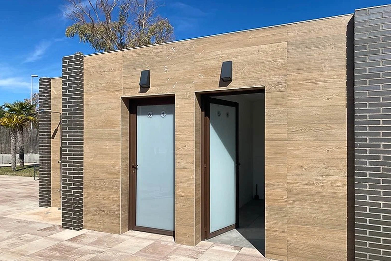 Planta baja en venta cerca de la playa en Denia.