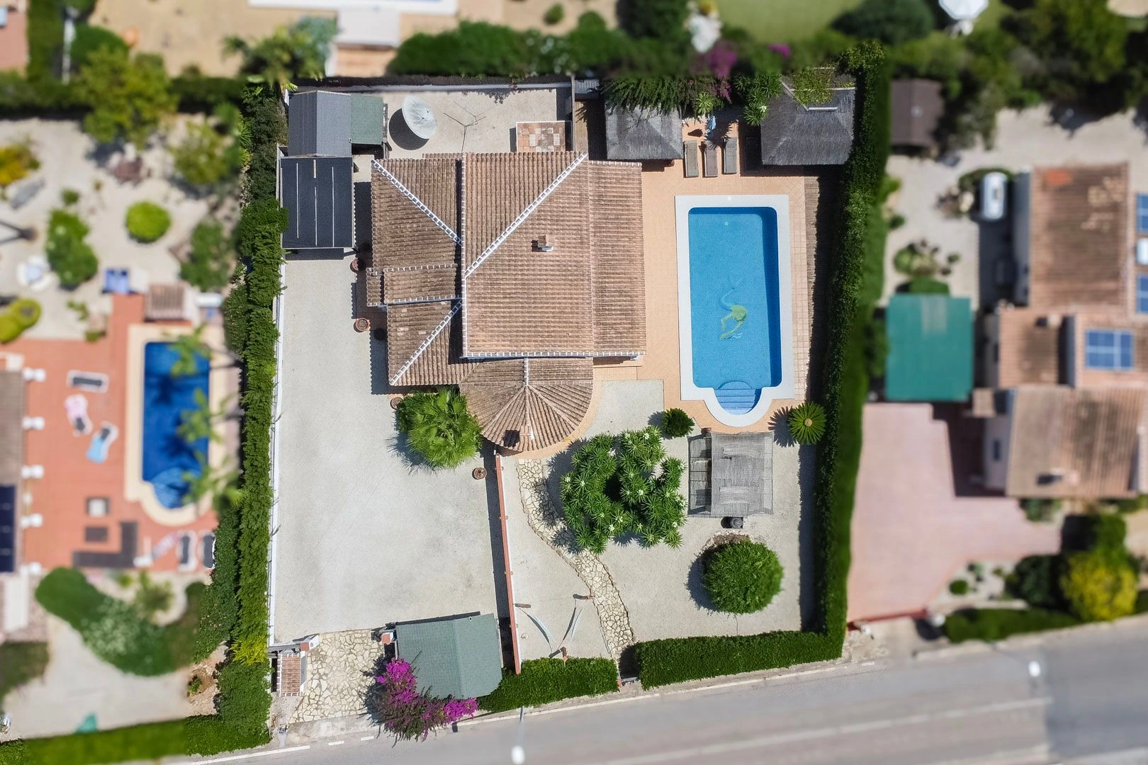 Villa rénovée de plain-pied avec jardin et piscine à Costa Nova, Jávea