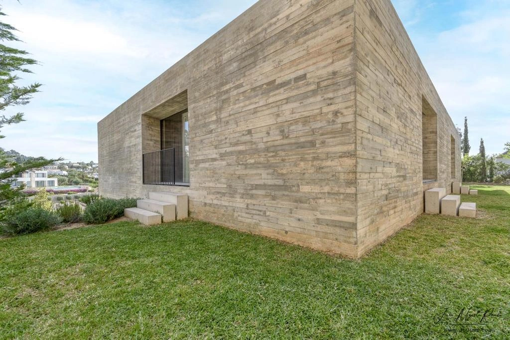 Preciosa villa moderna con un diseño único en venta en Benissa