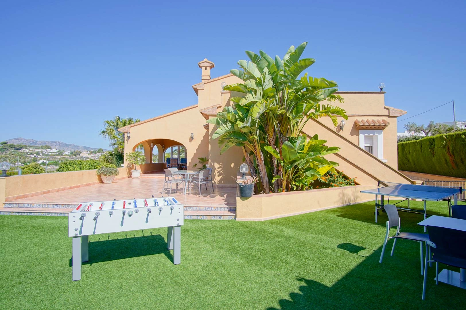 Villa con 3 casas de invitados en venta en Benissa