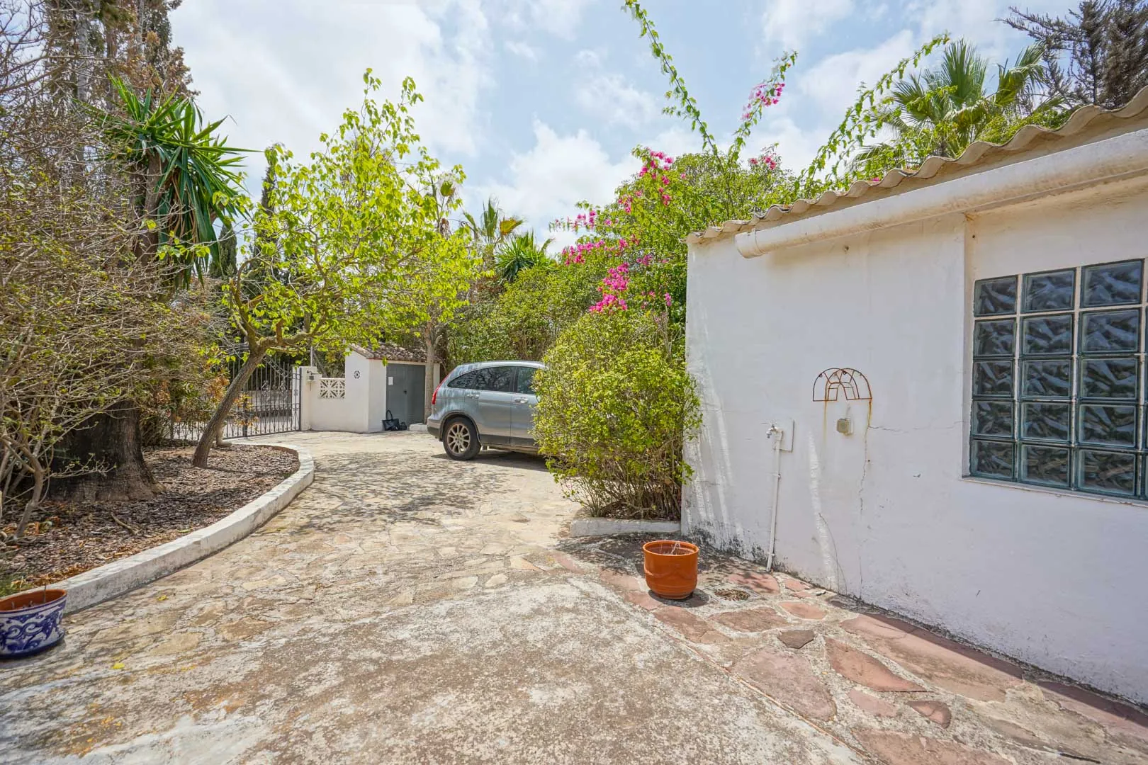 Villa traditionnelle avec maison d’hôtes à vendre à Jávea