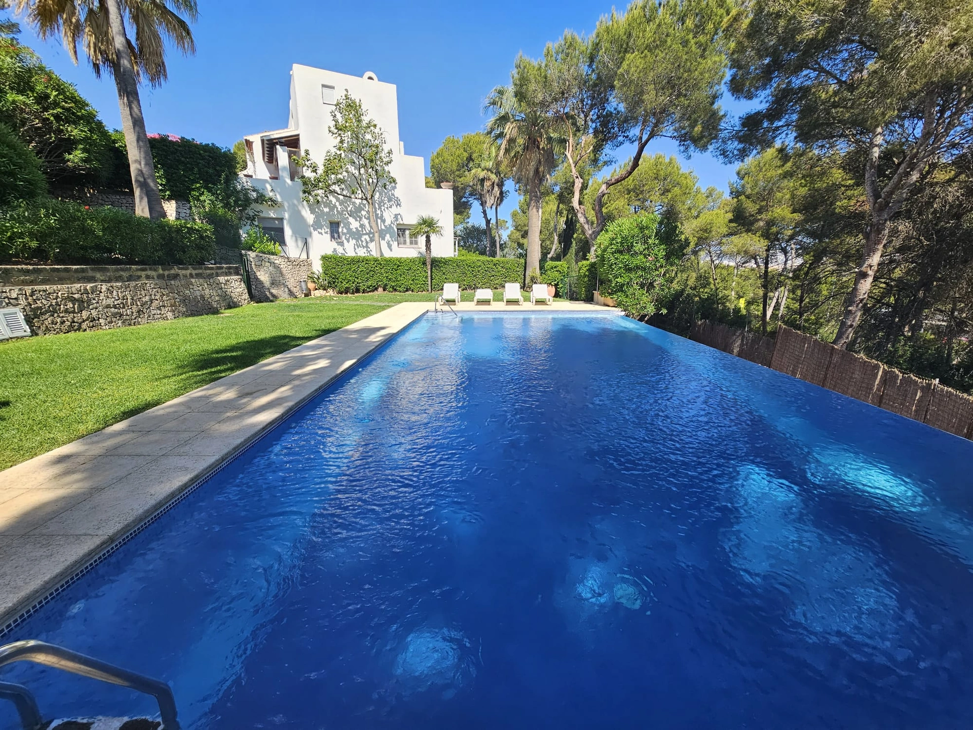 Chalet en venta en  Javea