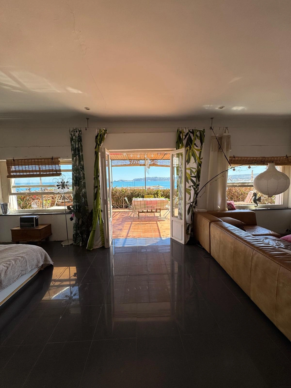 Se vende casa independiente en el puerto de Javea