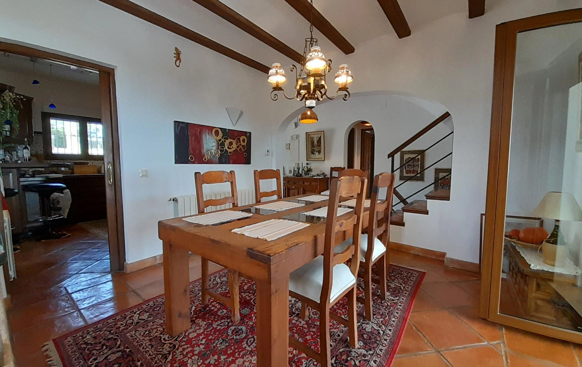 Villa de 4 dormitorios en venta en Montepego con vistas al mar