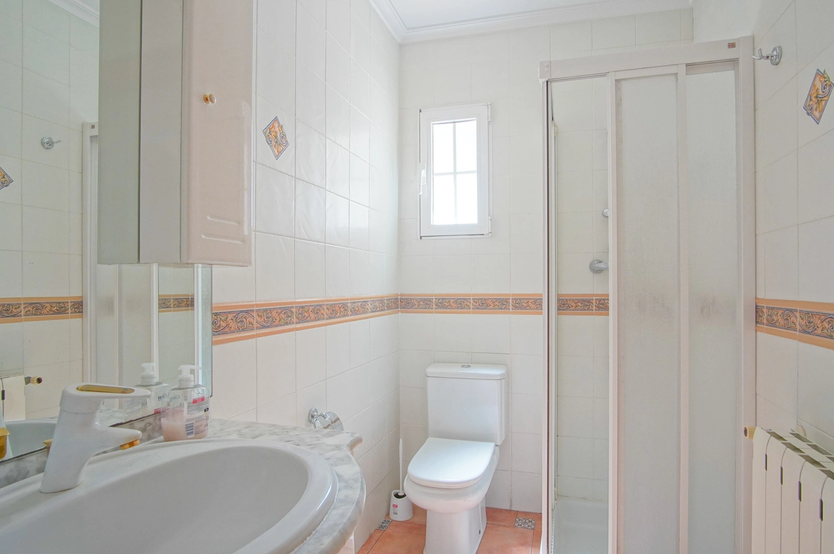 Villa con 3 casas de invitados en venta en Benissa
