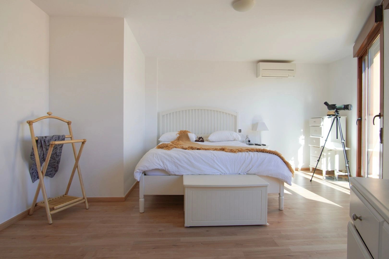 Penthouse rénové avec vue sur la mer à vendre au centre de Jávea