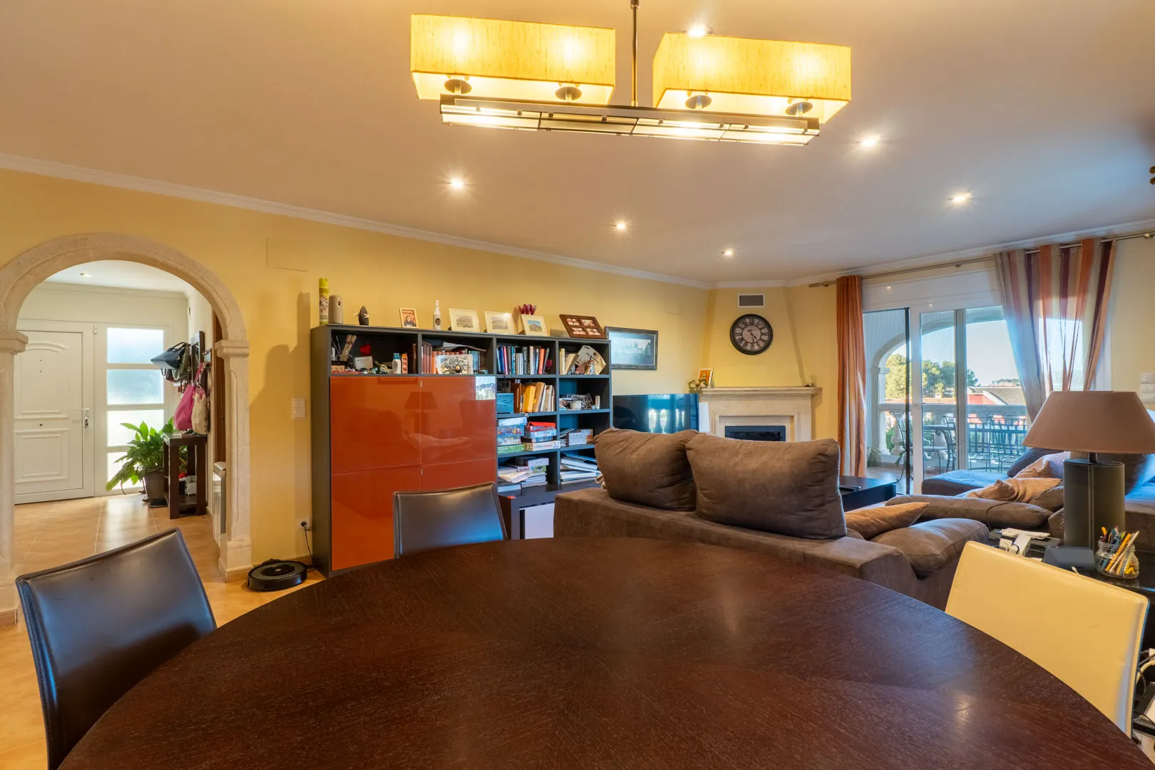 Villa con vistas al mar a la venta en Denia