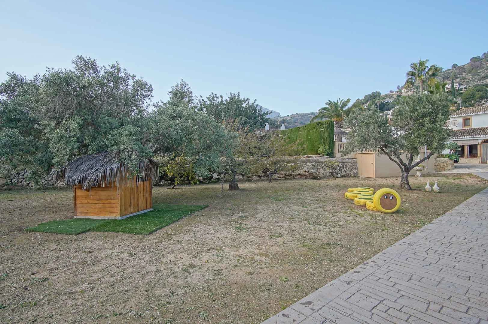 Charmante Villa im traditionellen Stil in der prestigeträchtigen Gegend von Puchol zum Verkauf in Jávea