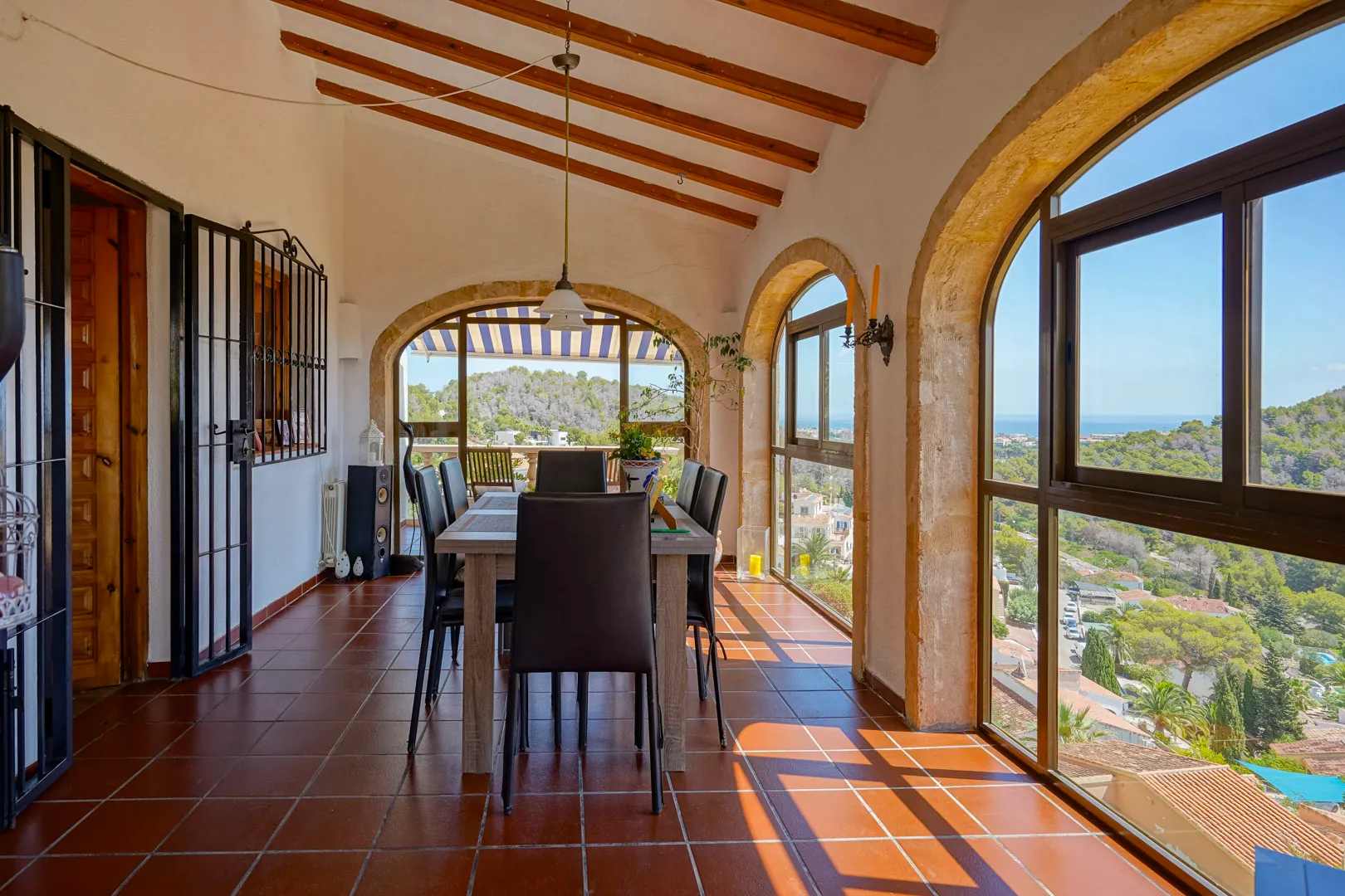 Villa traditionnelle avec vue sur la mer et totale intimité à Jávea