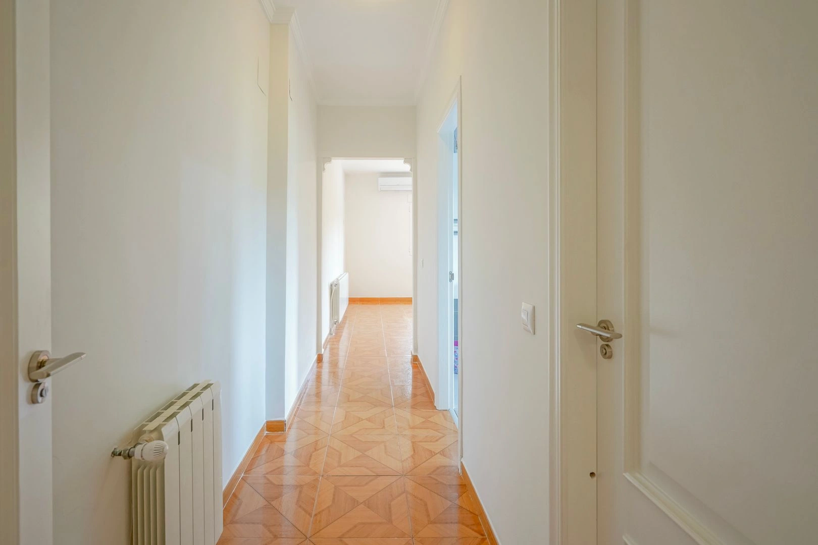 villa en gran parcela en venta en Gata de Gorgos