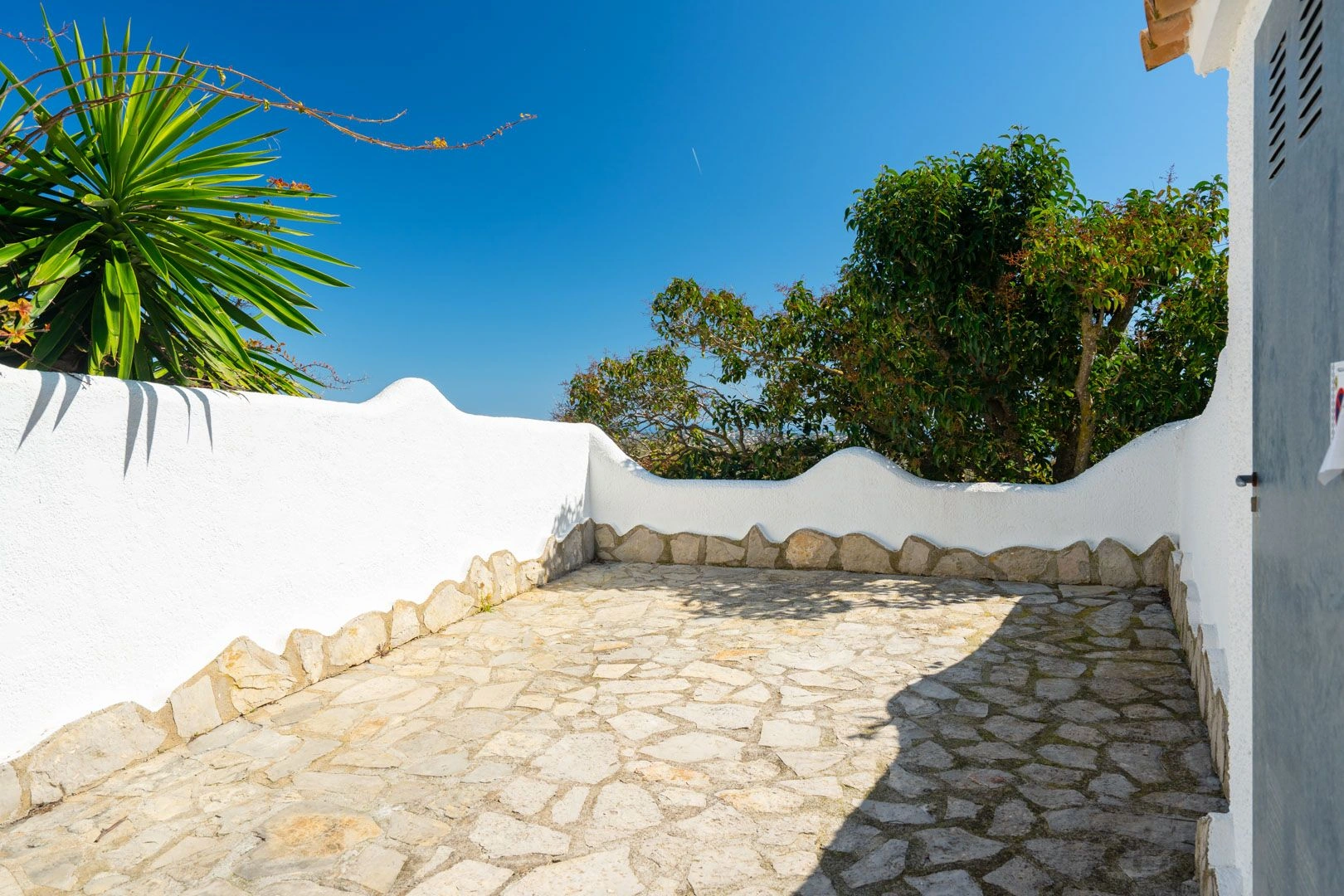Villa tradizionale esclusiva con spettacolari viste sul mare a Cumbre del Sol