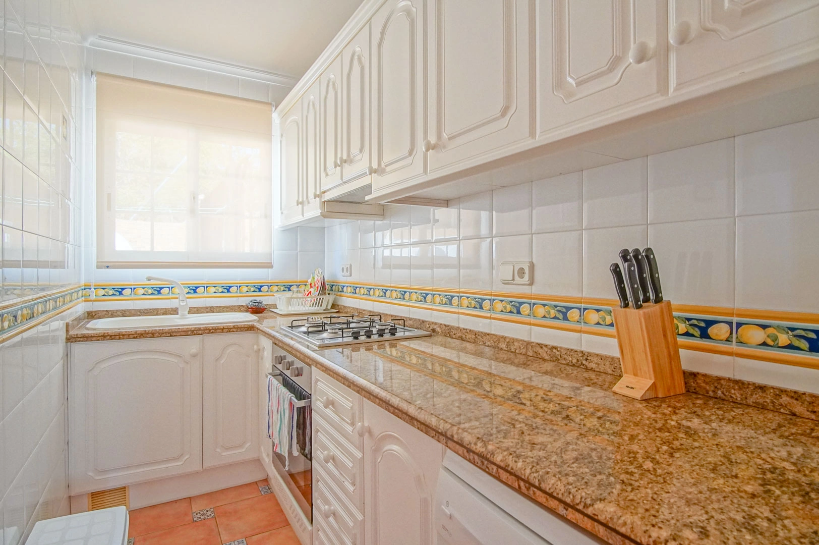 Villa con 3 casas de invitados en venta en Benissa