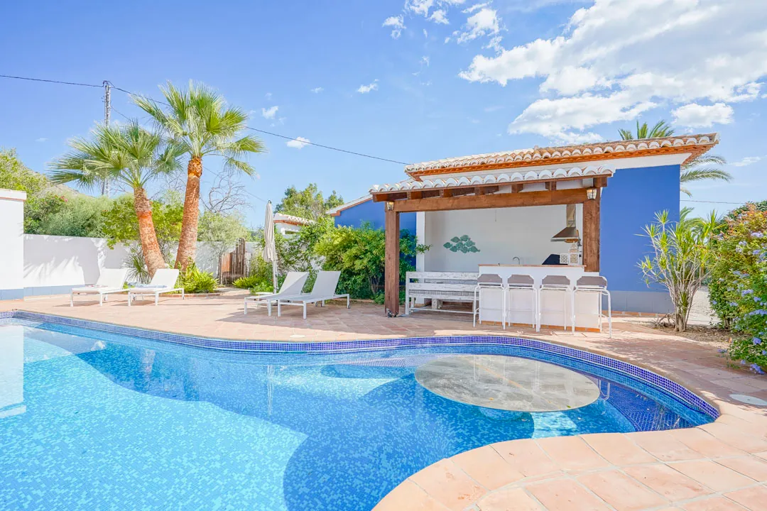 Preciosa villa de una sola planta en venta en el Montgo, Javea