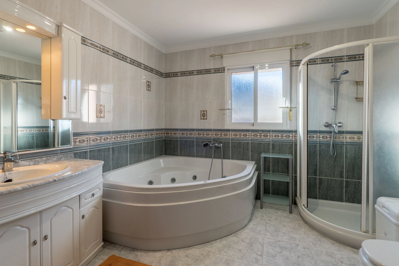 Villa de estilo mediterraneo a la venta en Jalon