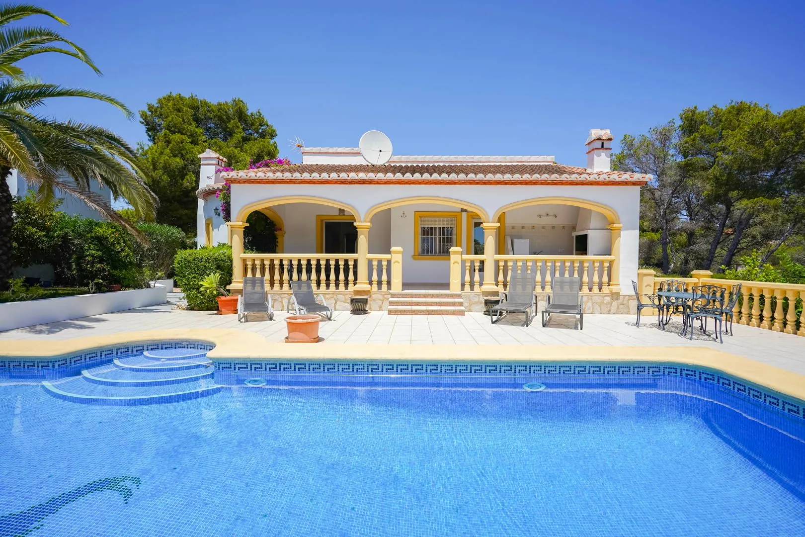 AR62711 - Villa tradicional en venta en Costa Nova, Jávea