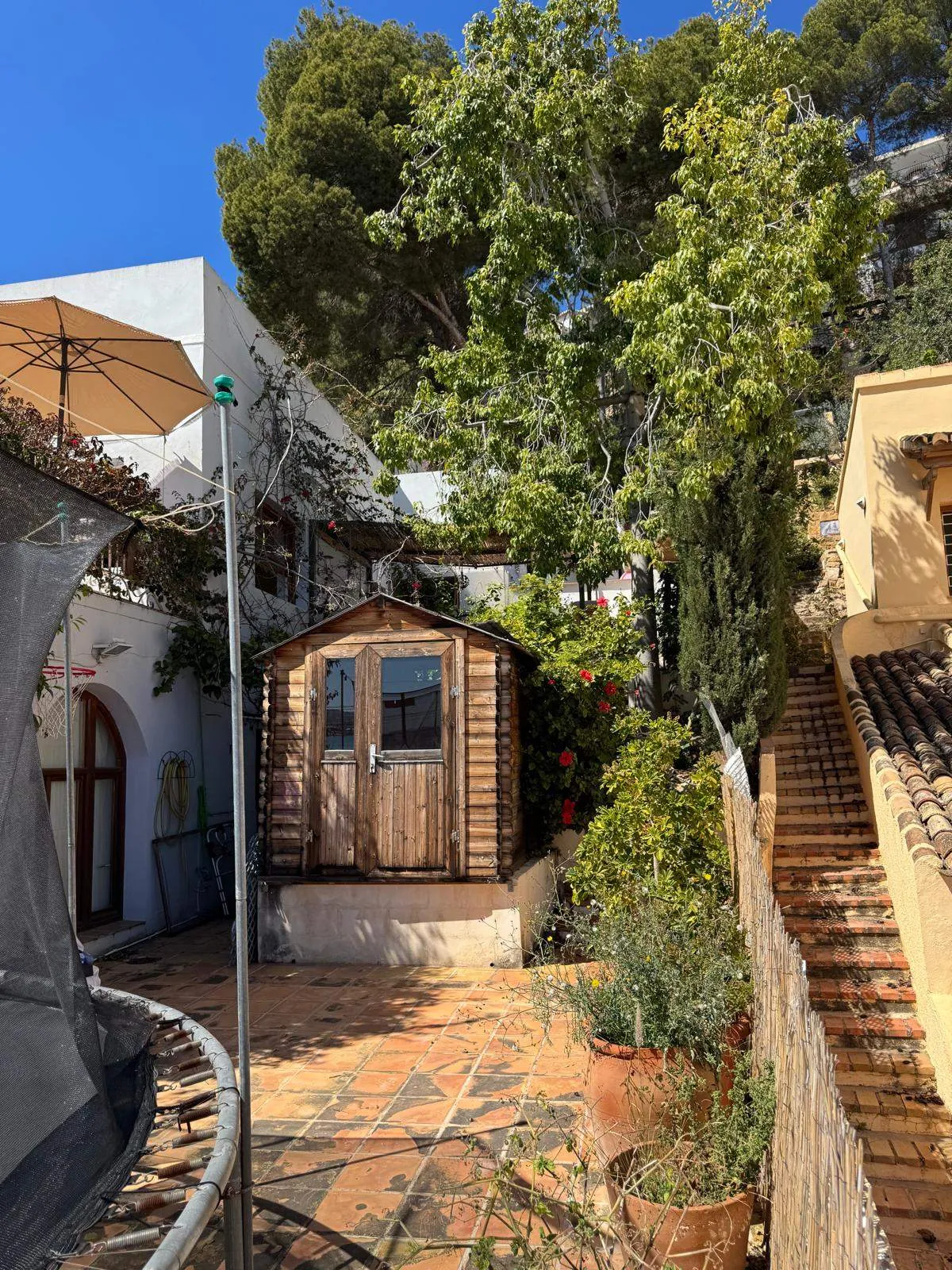 Se vende casa independiente en el puerto de Javea