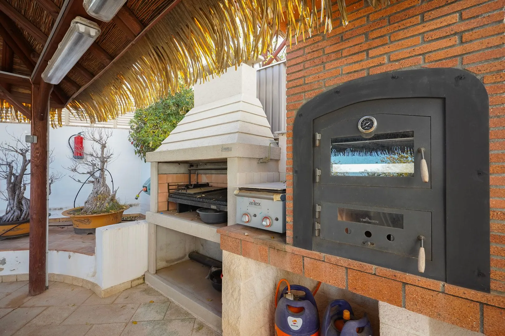 Villa con vistas panoramicas al mar en venta en Calpe