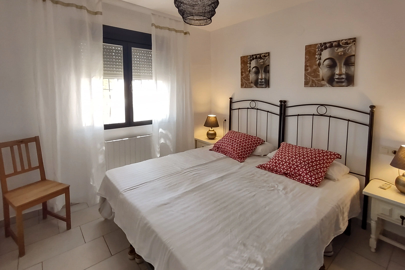 Villa mediterranea con vista mare in vendita a Benissa.