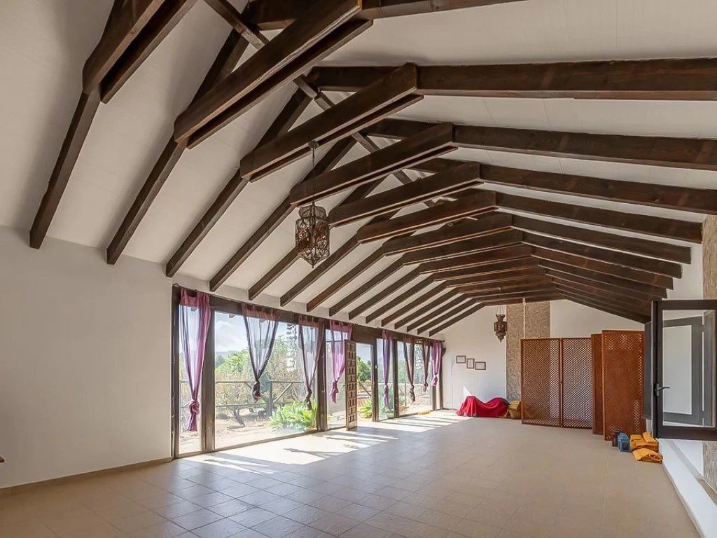Encantadora finca rústica en venta en Benissa, con auténtico carácter mediterráneo.