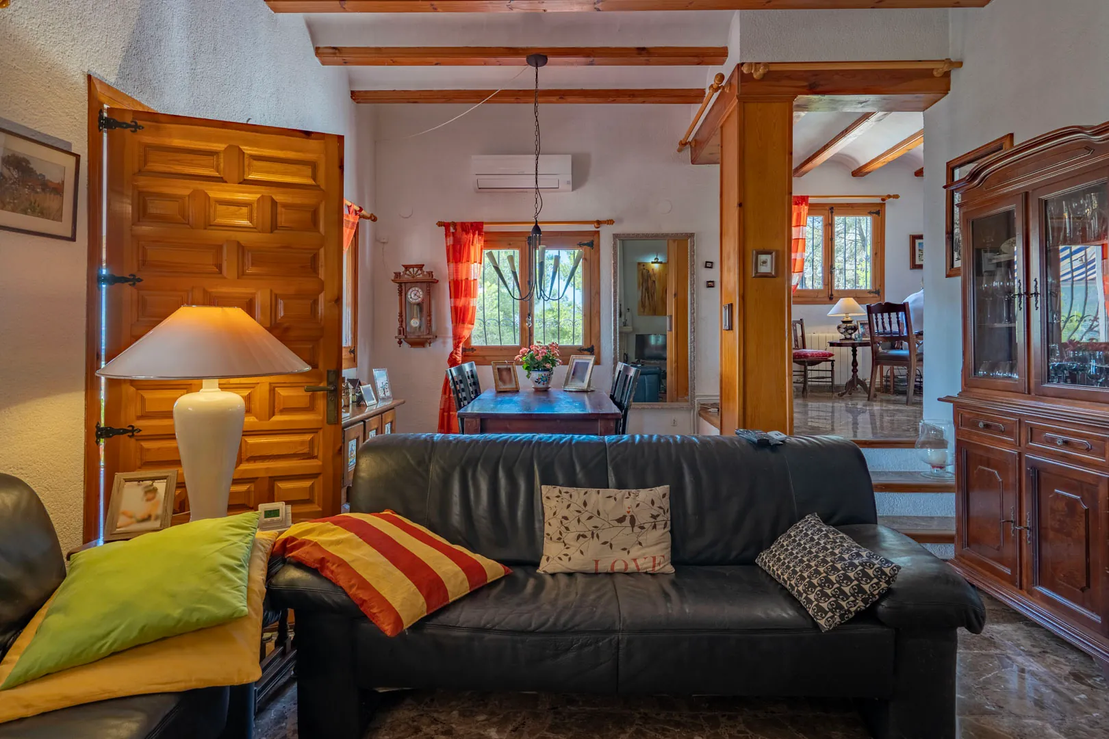 Villa traditionnelle avec vue sur la mer et totale intimité à Jávea