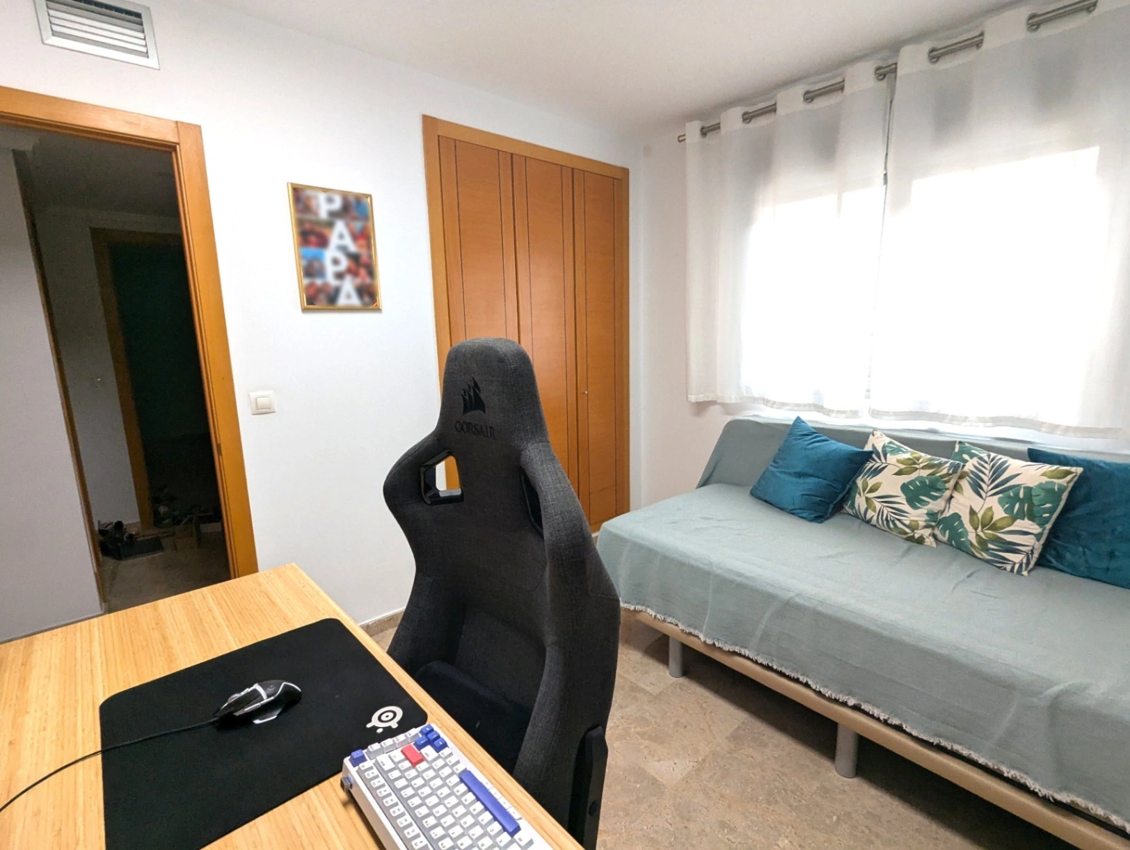 Appartamento di 3 camere da letto in vendita a Dénia. Ampiezza, luce e comodità nel pieno centro.