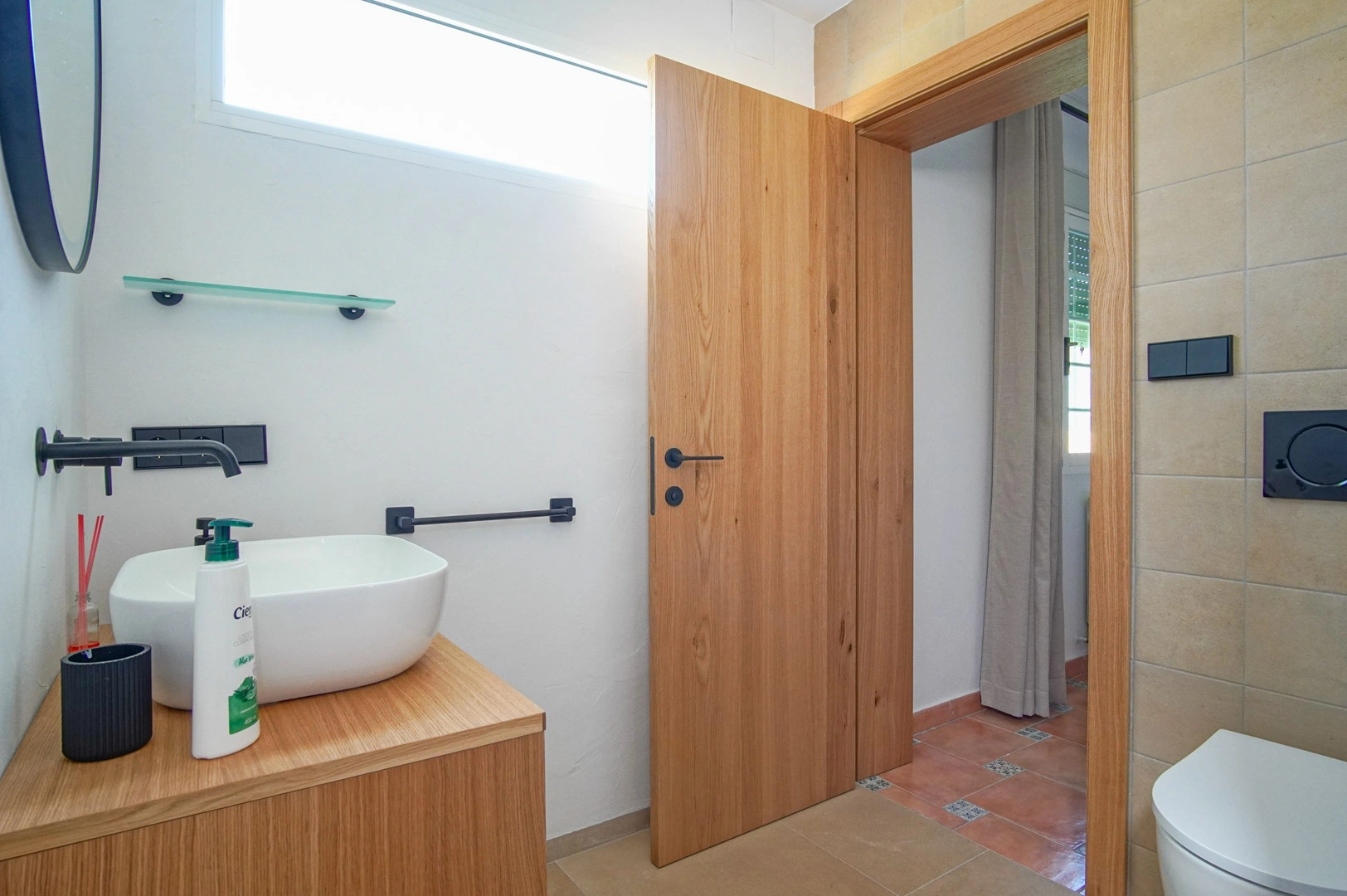 Villa con 3 casas de invitados en venta en Benissa