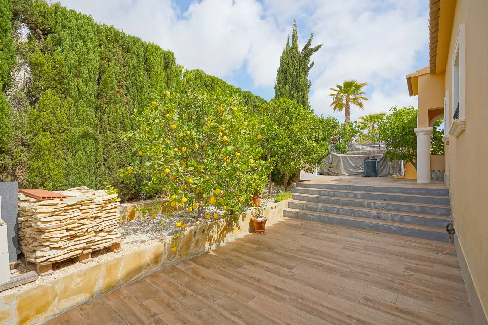 Villa mit herrlichem Meerblick zum Verkauf in Cumbre del Sol