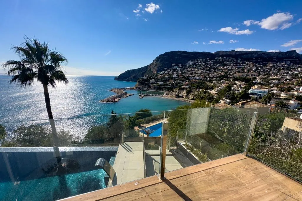 Villa de luxe à vendre à Calpe sur le front de mer