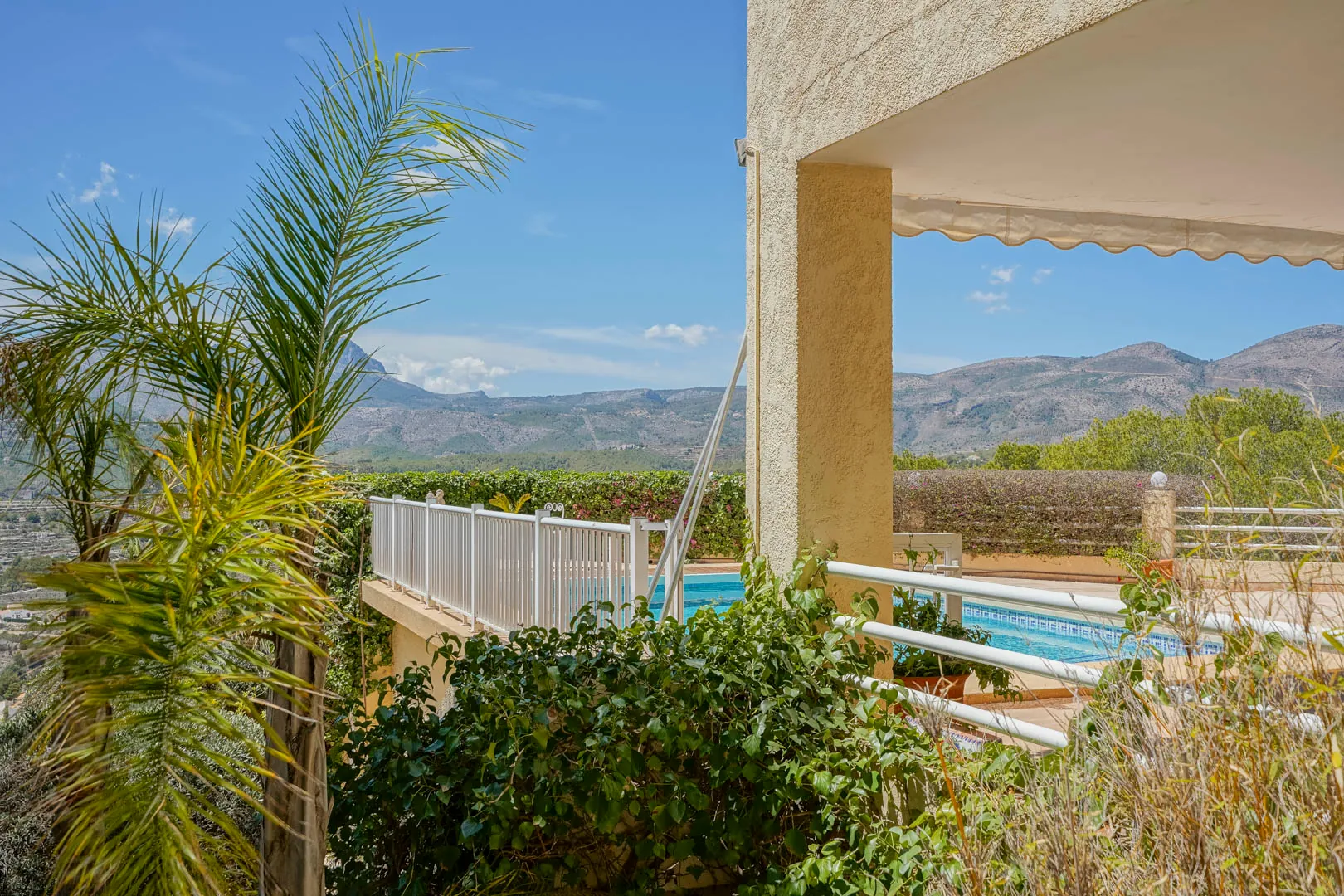 Villa con vistas panorámicas en venta en Calpe
