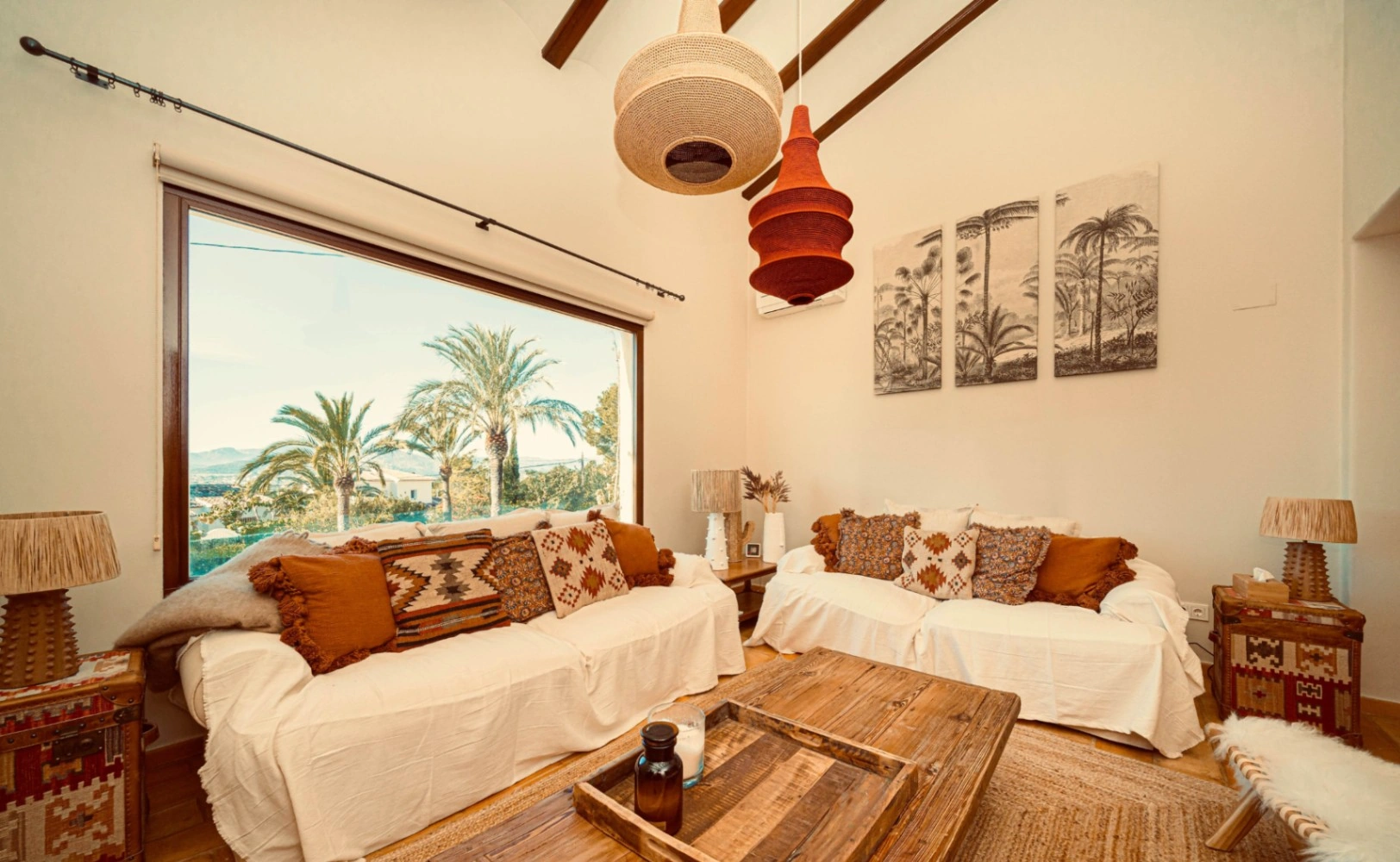 Wunderschöne, renovierte Villa mit 5 Schlafzimmern zu verkaufen in Montgó, Jávea.