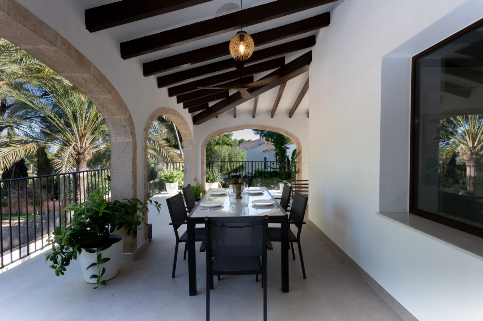 Villa exclusive rénovée à vendre à Jávea – Élégance, confort et durabilité dans un environnement privilégié