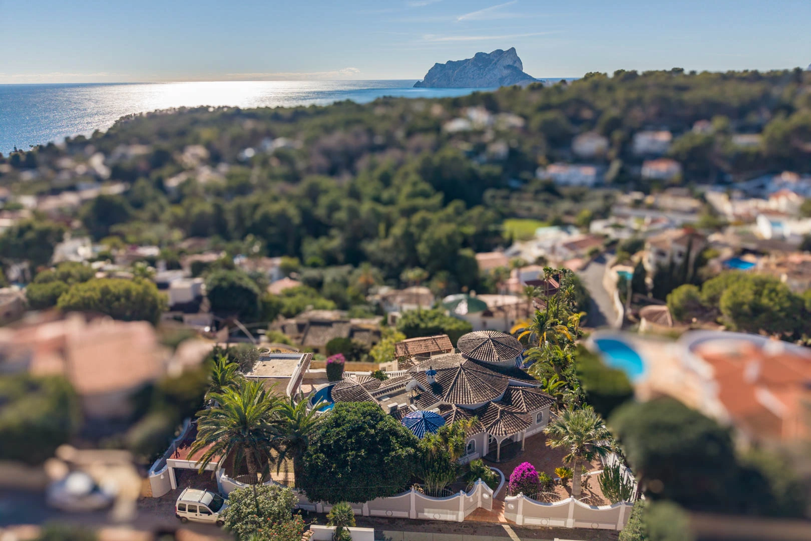Mediterrane Villa mit Panoramablick auf das Meer zum Verkauf in Benissa.