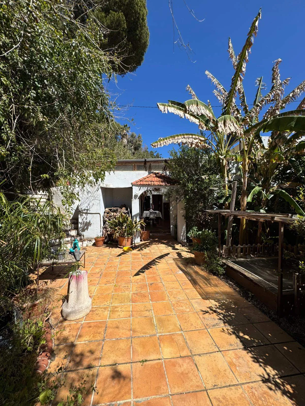 Se vende casa independiente en el puerto de Javea