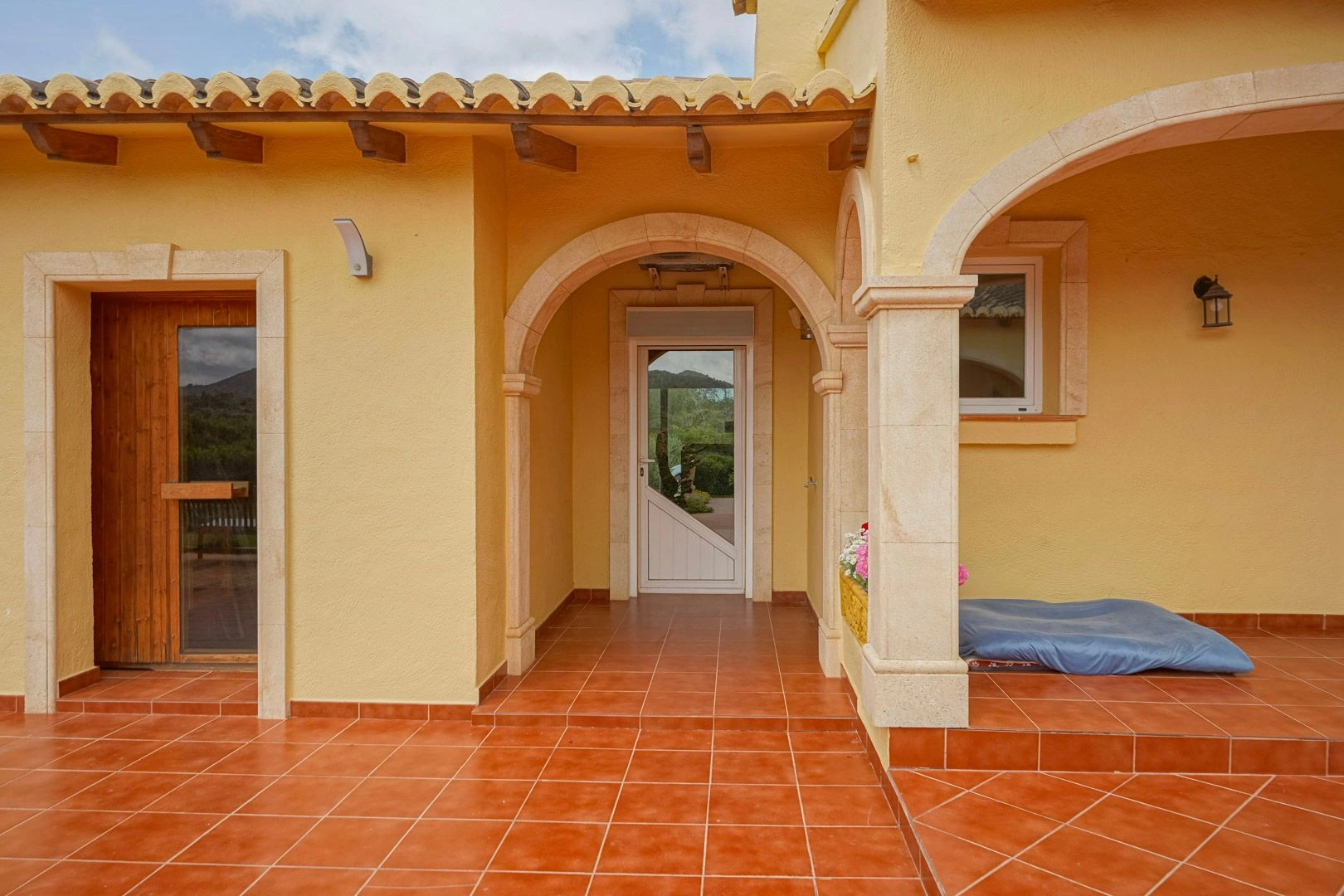 villa en gran parcela en venta en Gata de Gorgos