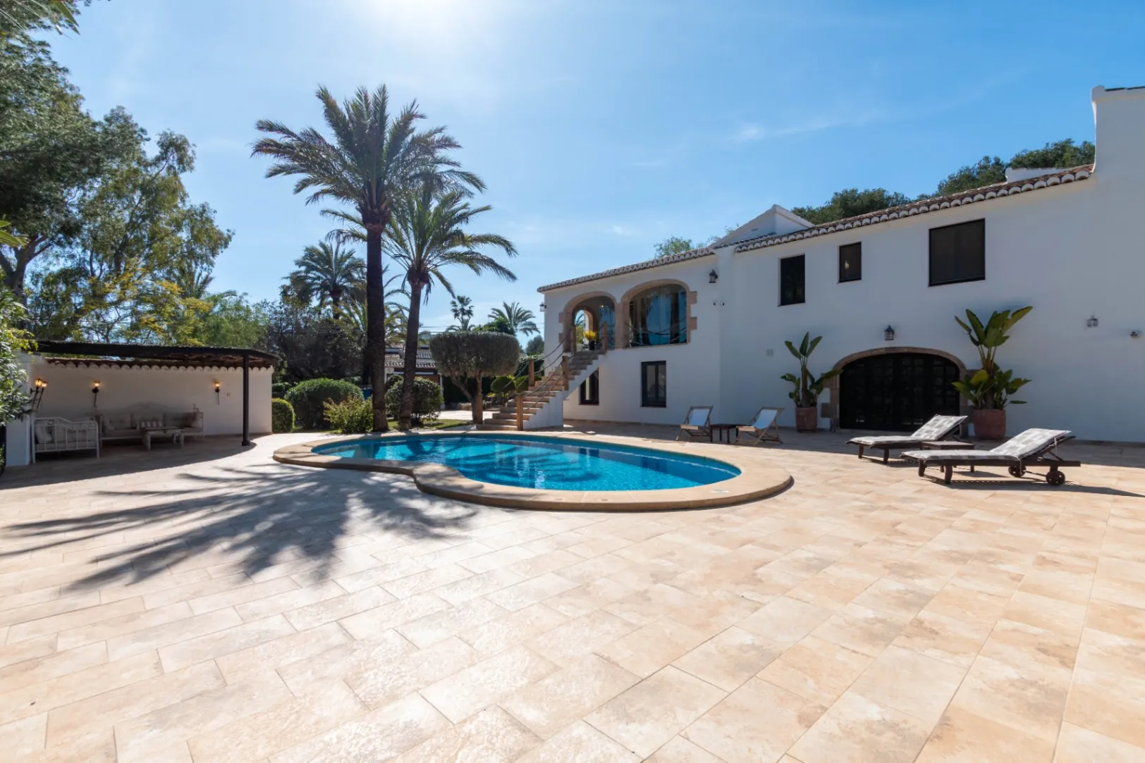 C-3507 - Elegante Chalet en la Prestigiosa Urbanización La Lluca, Jávea