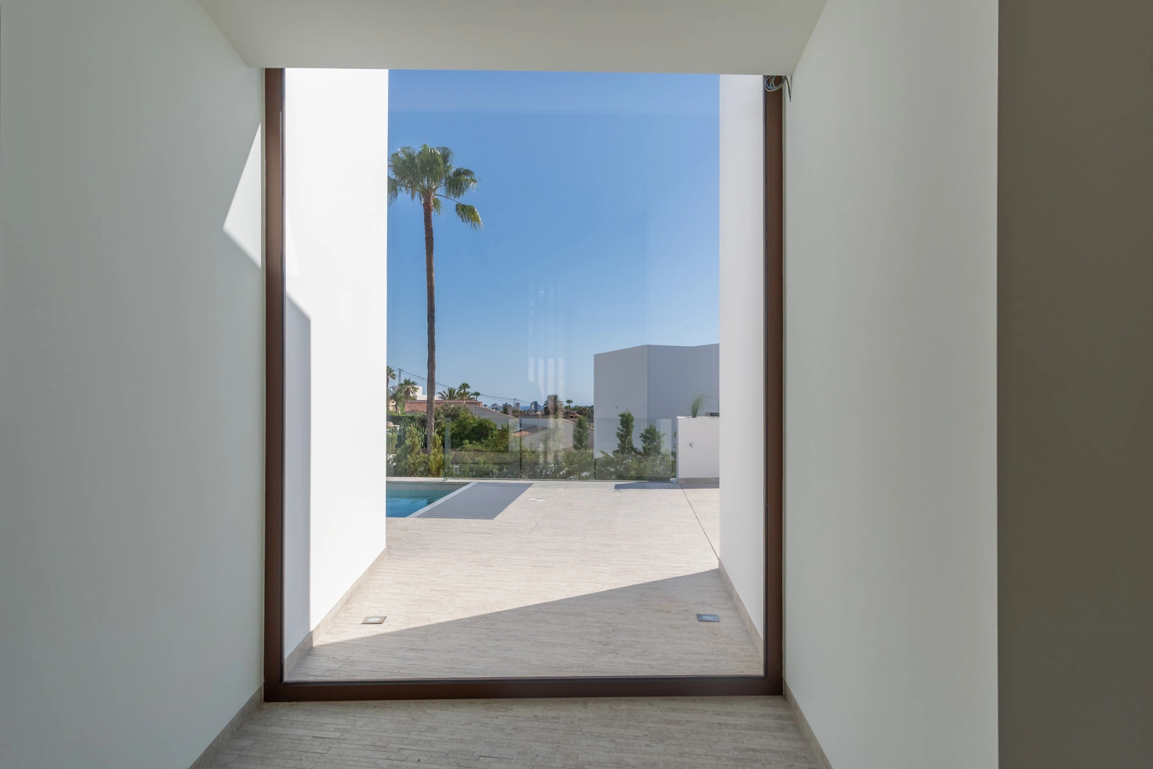 Exclusiva villa moderna cerca de la playa de La Fustera