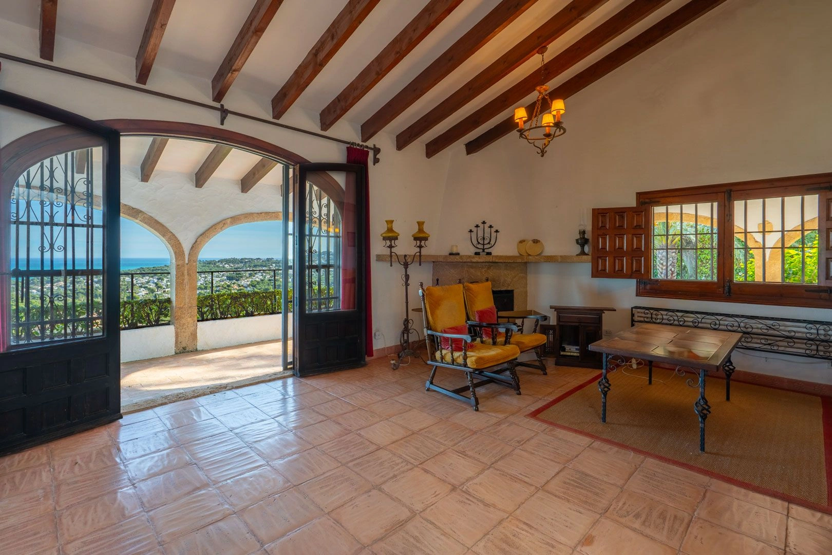 Mediterraanse villa met panoramisch uitzicht op zee te koop in Jávea
