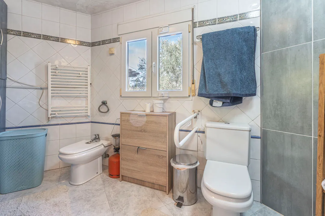 Chalet con consultorio médico en venta en Jávea.