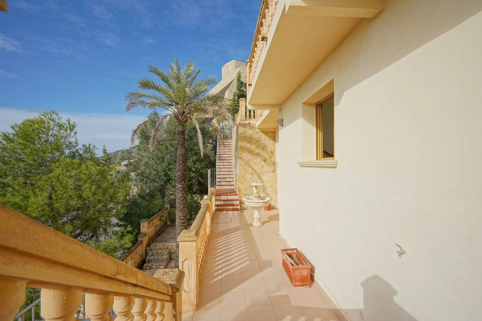 Villa met prachtig uitzicht op zee te koop in La Corona, Jávea