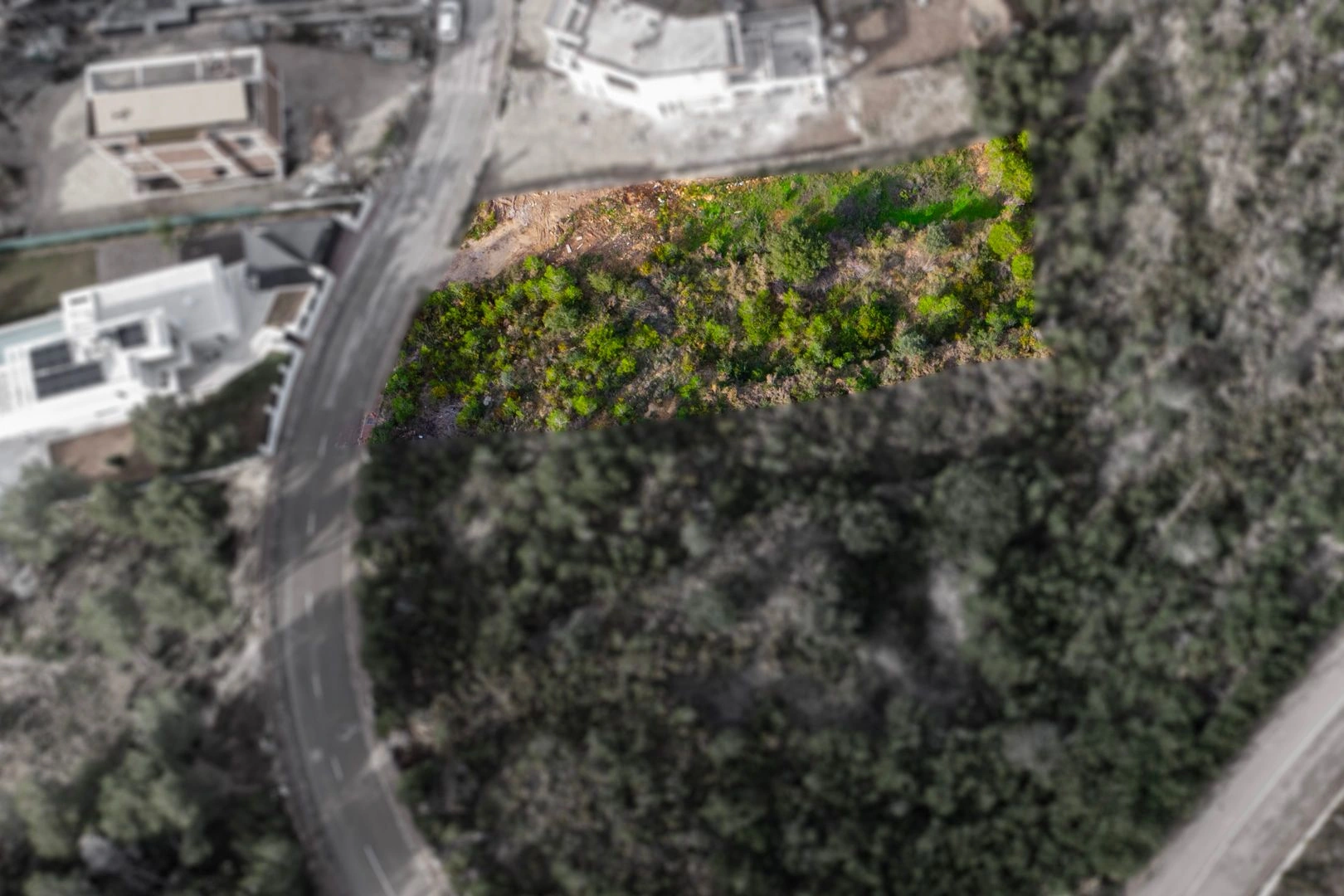Parcela con vistas al mar, libre de constructor en venta en Javea