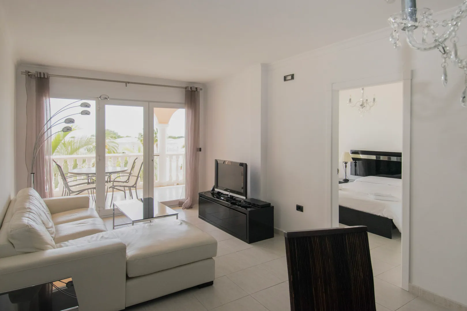 AR55235 - Apartment with sea views for sale in a luxury resort in La Fustera, Benissa.