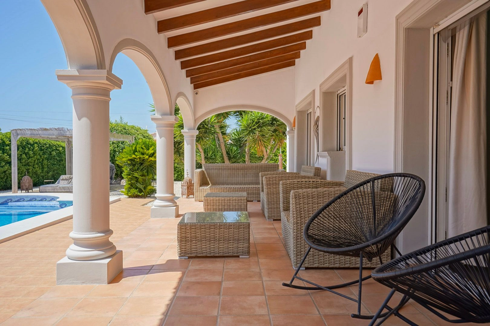 Villa rénovée de plain-pied avec jardin et piscine à Costa Nova, Jávea