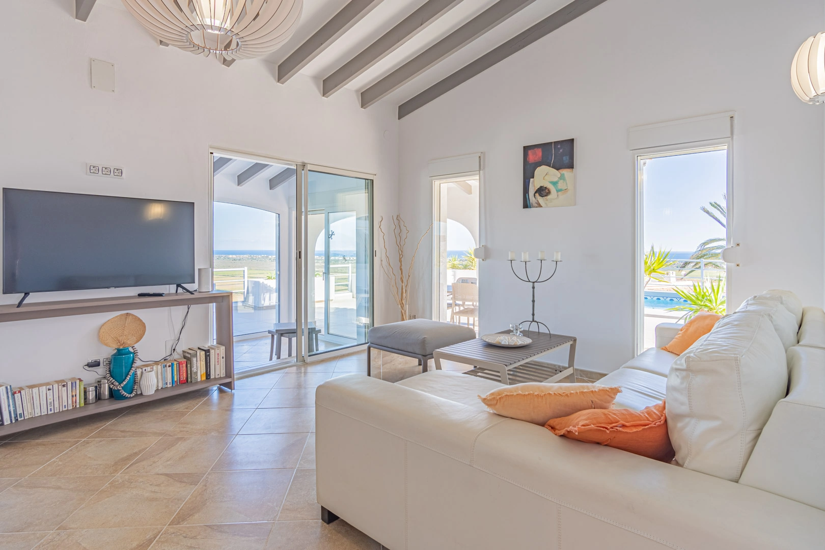 Villa con vistas al mar a la venta en Monte Pego