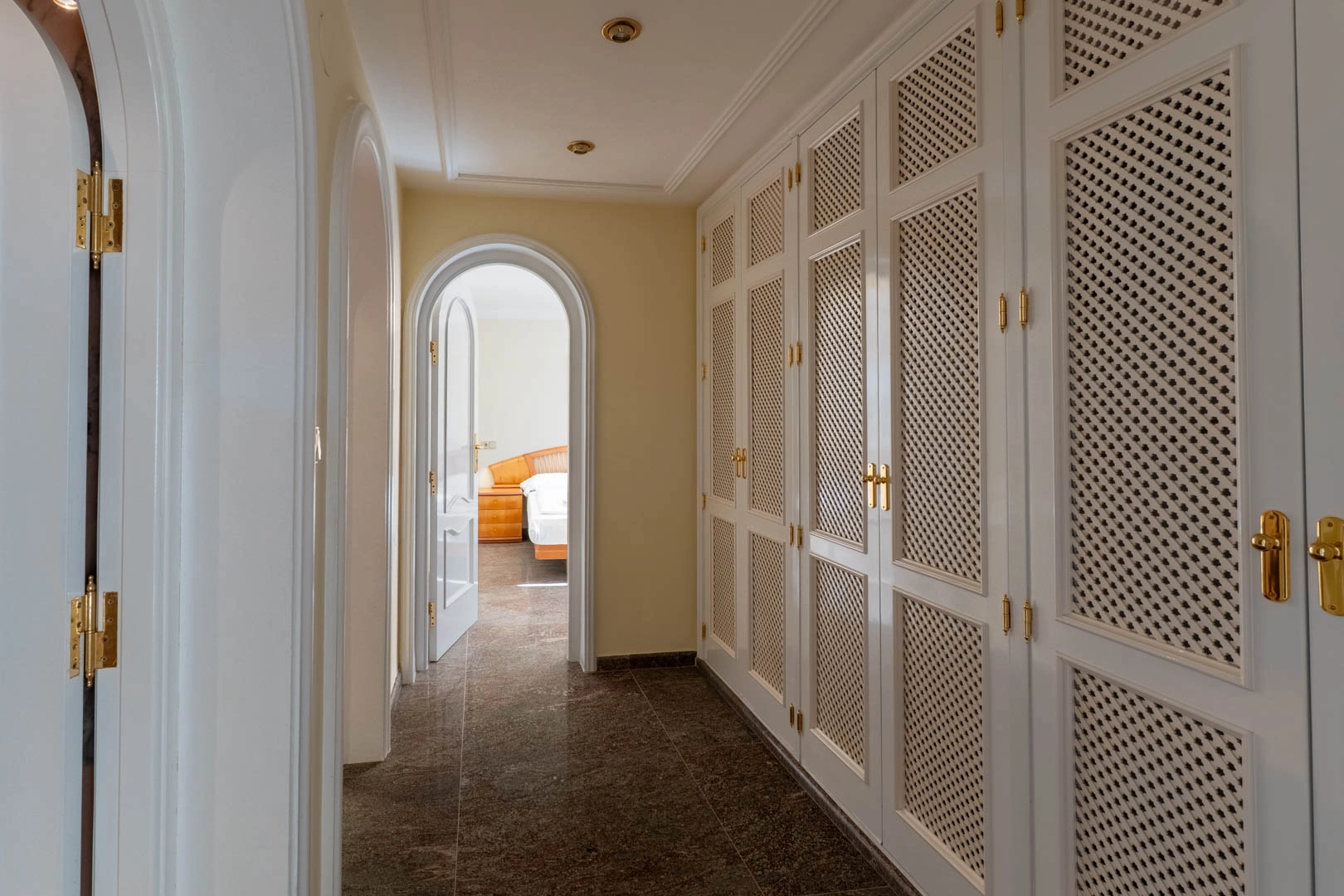 Mediterrane Villa mit Panoramablick auf das Meer zum Verkauf in Benissa.